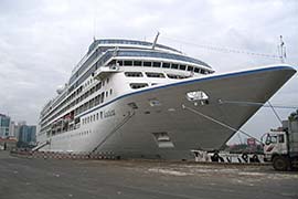 Cruise Holiday to Vietnam